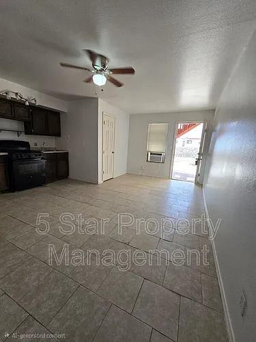1654 Exeter Dr #4 Photo 1