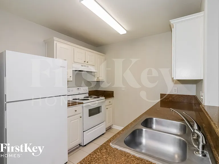 7006 Dawn Bloom Ln — Photo 7