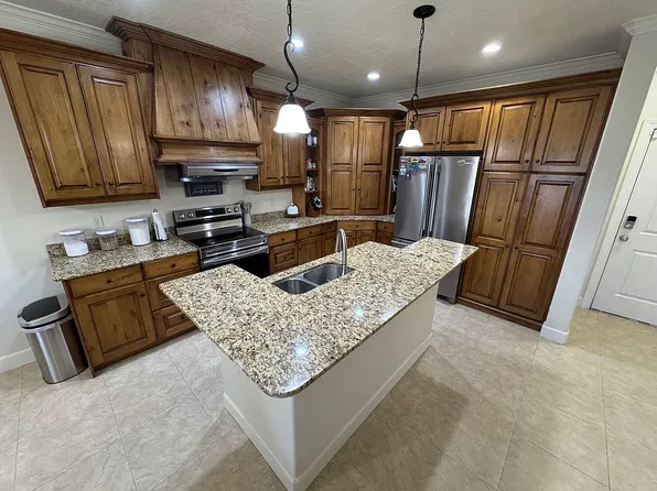 983 W 1055th St N #807, Orem, UT 84057