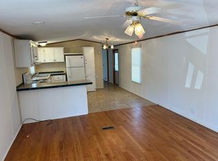 209 State Highway 172, Hubert, NC 28539