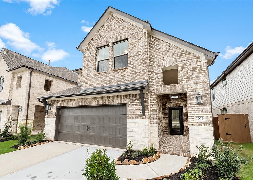 1st image of 7023 Winterberry Glen Ln