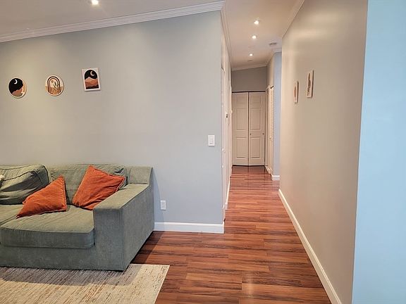 5th image of 30 Church St APT 12