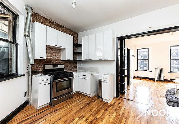 2nd image of 1094 Bedford Ave #4