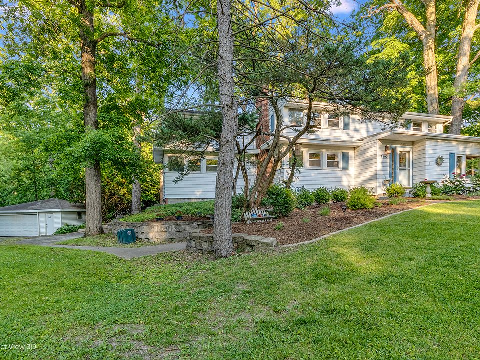 1st image of 360 W Circle Dr