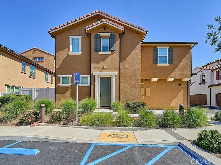 35879 Landon Ln — Photo 3