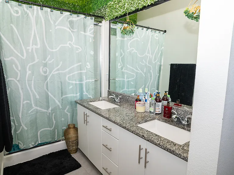 5475 Seacliff Pl #92 — Photo 32