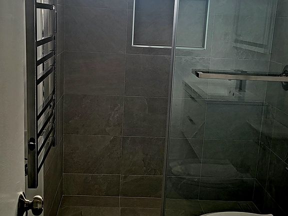 5th image of 11937 Kiowa Ave #5