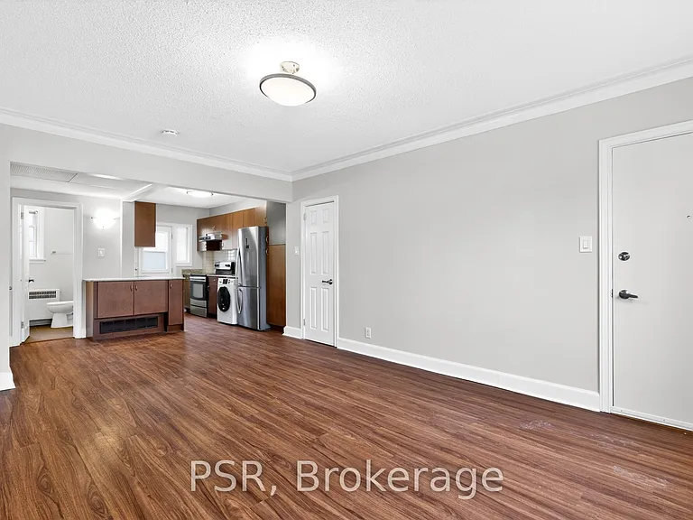 1365 Bayview Ave #U12 — Photo 6