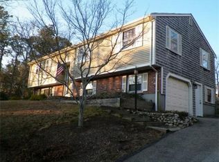 30 Pawtuxet Rd, Plymouth, MA 02360