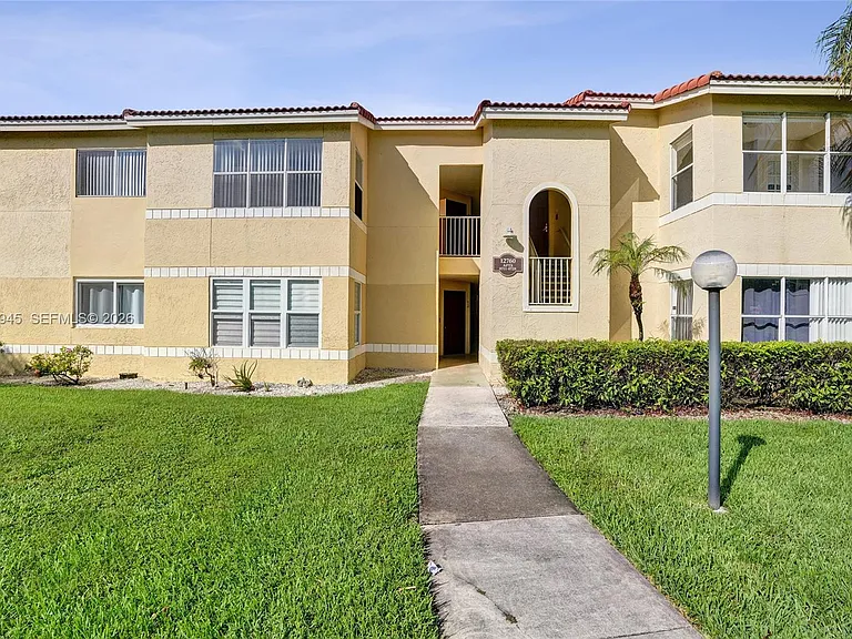 12760 Vista Isles Dr #721 — Photo 39