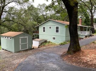 14492 Meadow Dr, Grass Valley, CA 95945