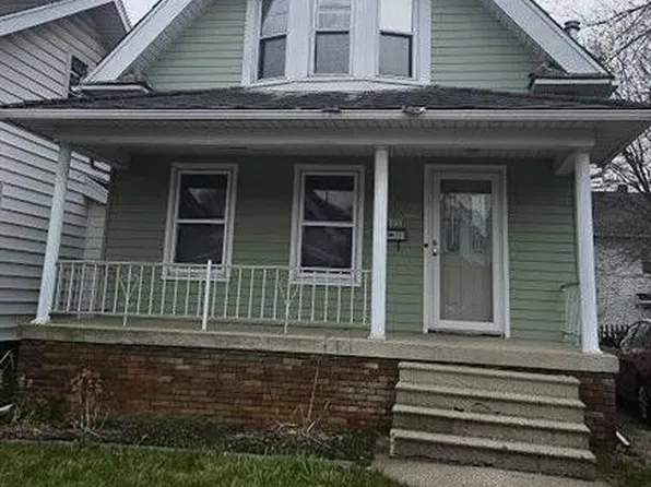 1012 Radcliffe Dr, Toledo, OH 43609
