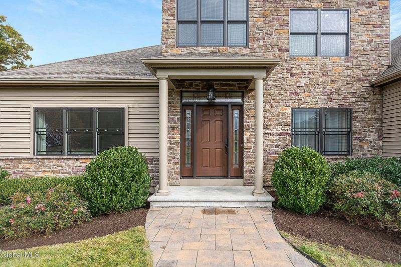 2nd image of 11 Gabby Court