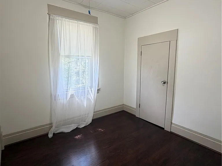 80 Meadow Pl — Photo 4