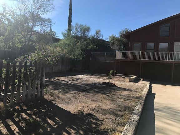 3rd image of 427 W Valentine St