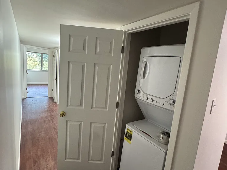 300 Lozes Ave #903 — Photo 7
