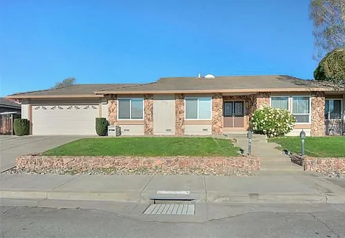 40802 Vaca Dr Photo 1
