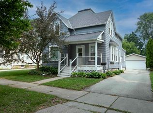 720 W Oklahoma St, Appleton, WI 54914