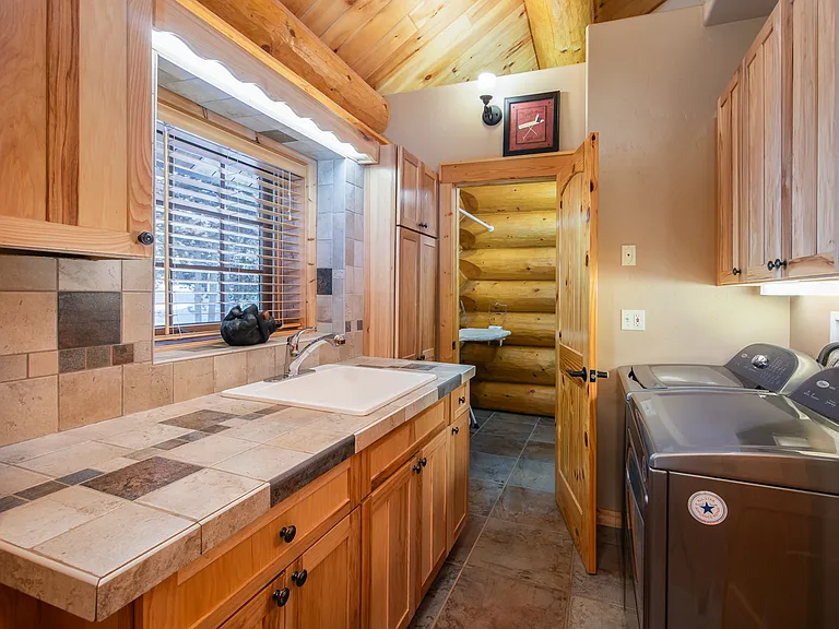 5 Lakecrest Dr — Photo 31