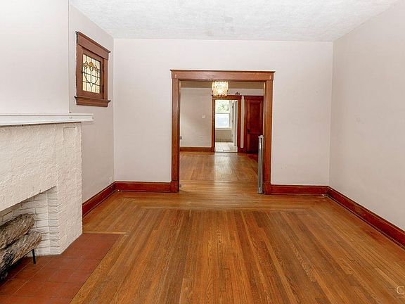 4th image of 5306 Hunter Ave