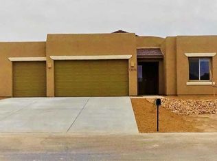 13694 E Dawn Dr, Vail, AZ 85641