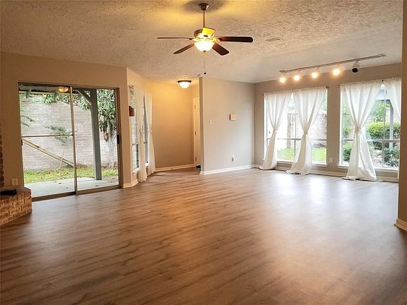 5th image of 3622 Vineyard Dr
