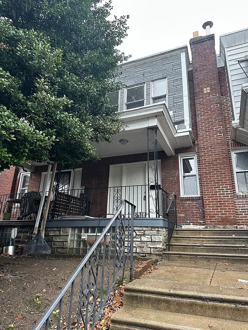 3 bed, $1,995 — Photo 1