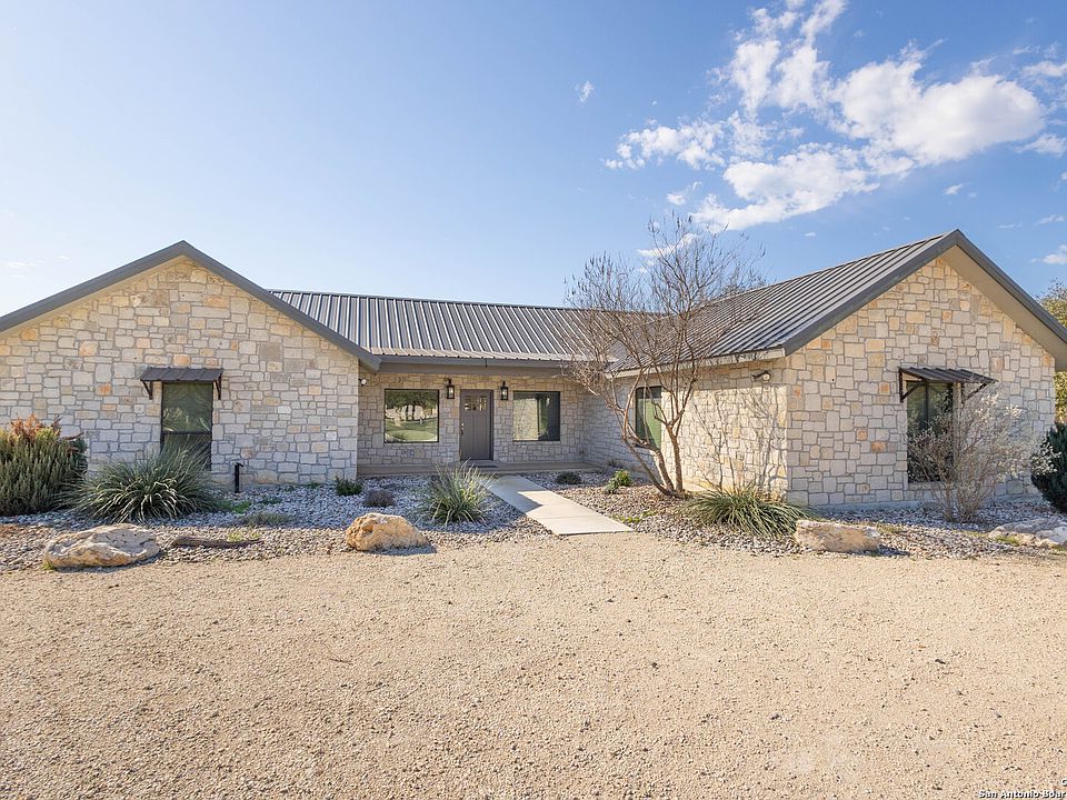 1st image of 790 TIERRA LINDA DR