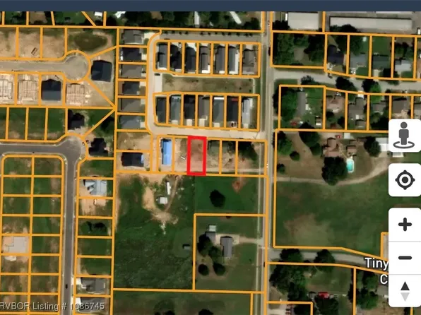 1719 Ebbing Loop, Barling, AR 72923