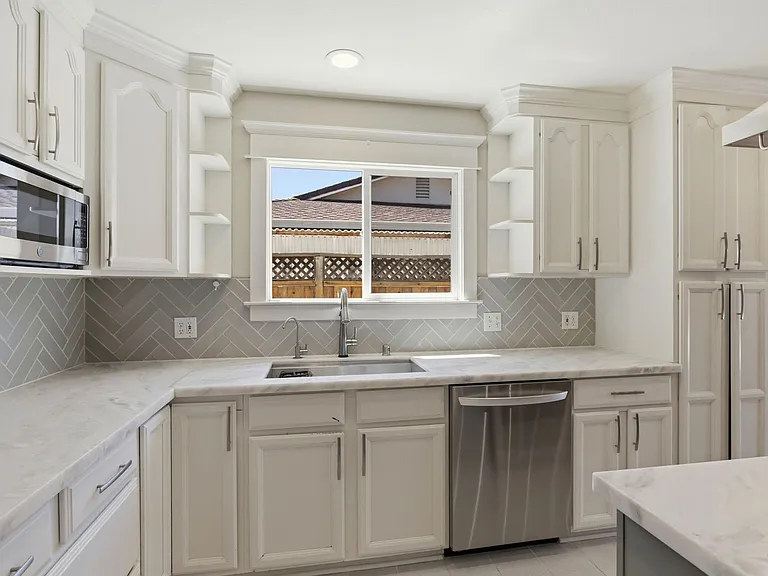 4043 W Rincon Ave — Photo 4
