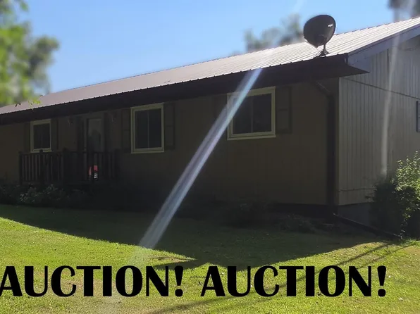 19701 520th St, Centerville, IA 52544