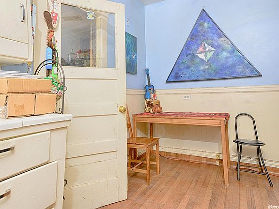 5th image of 2612 F St
