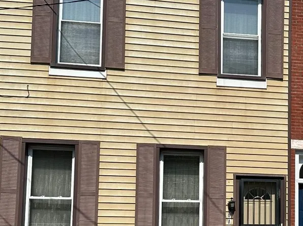 814 S Warnock St, Philadelphia, PA 19147