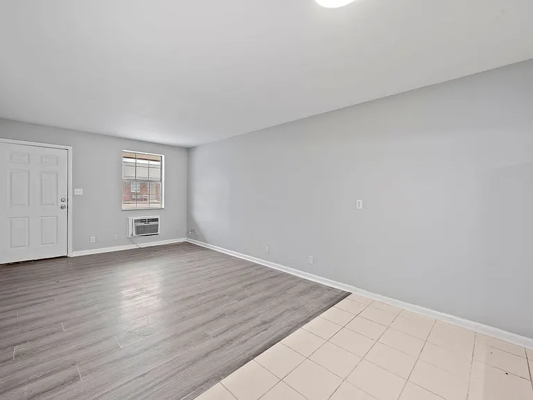 101 Walnut St — Photo 7