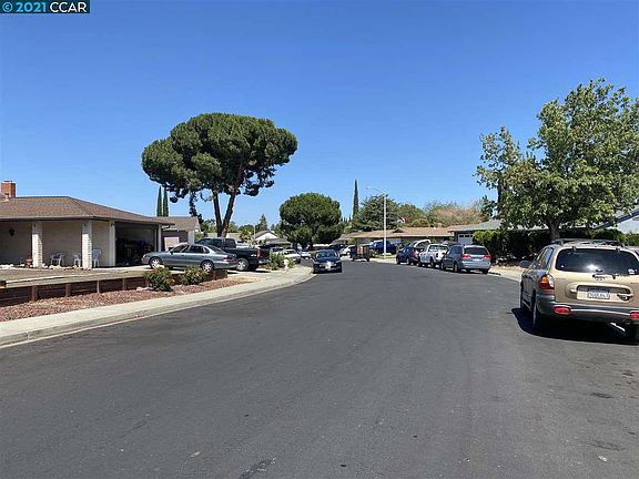 2nd image of 2200 Jefferson Way