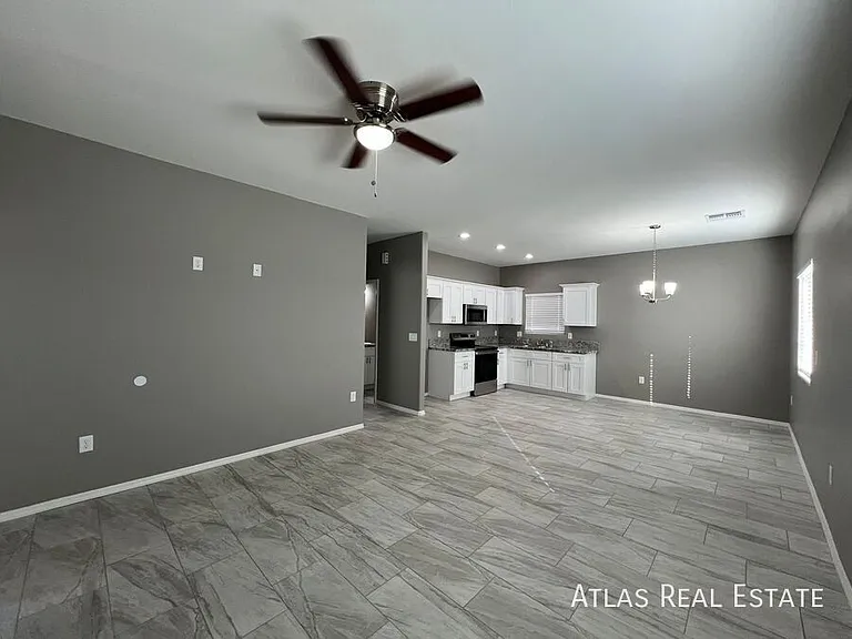 43 W Lester St — Photo 17