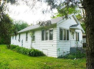 N3111 Robin Rd, Lake Geneva, WI 53147