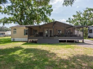 2140 Hinson Rd, Dover, FL 33527