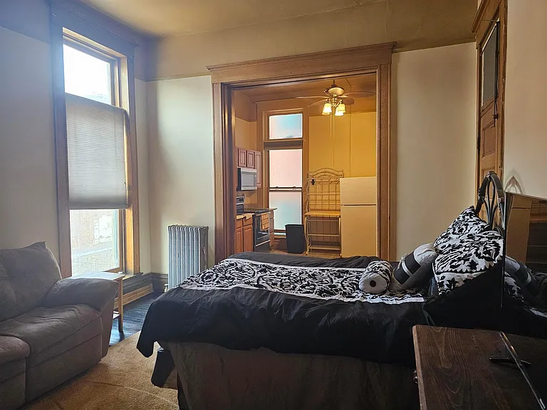 117 Hamilton St #2C — Photo 1