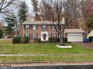 8401 Gambrill Ln, Springfield, VA 22153