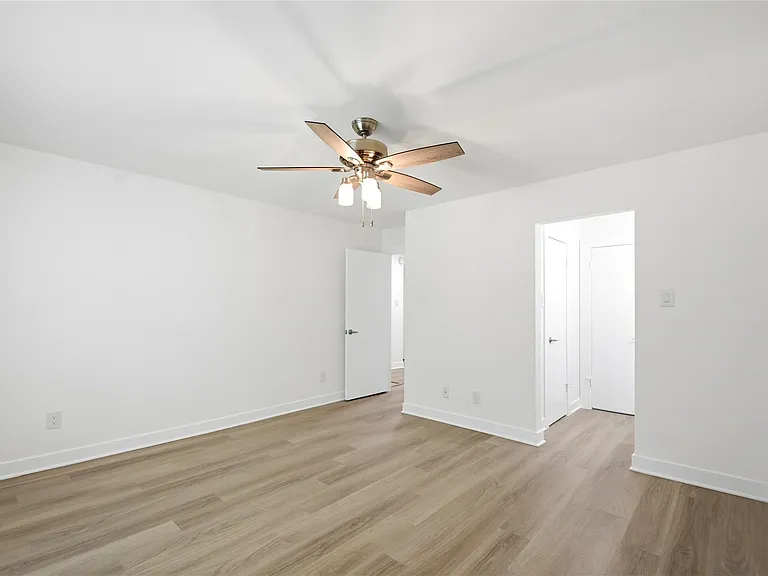 9407 Denbury Way — Photo 36