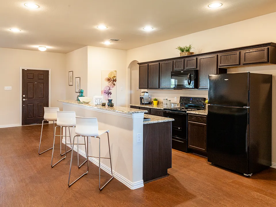 14504 Trough Ln