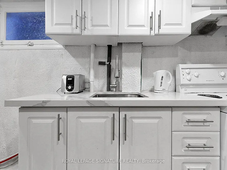 138 Garden Ave — Photo 8