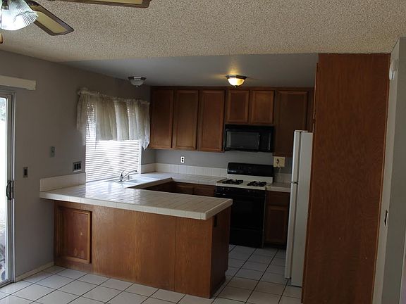4th image of 744 Kingswood St