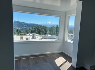 115 N Main Ave #14C, White Salmon, WA 98672