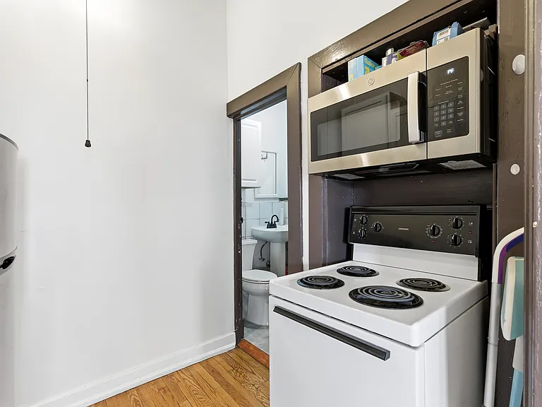 105 N Loudoun St #1 — Photo 10