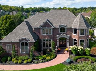 1968 Bordeaux Way, Westlake, OH 44145