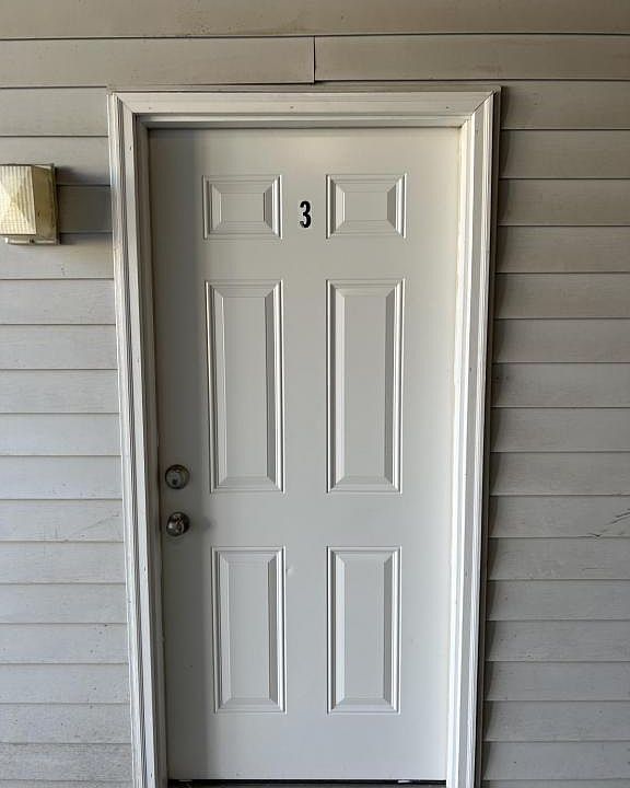 1st image of 329 Boyd St APT 3