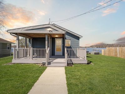 1592 Ambs Shore Dr, Jackson, MI, 49201