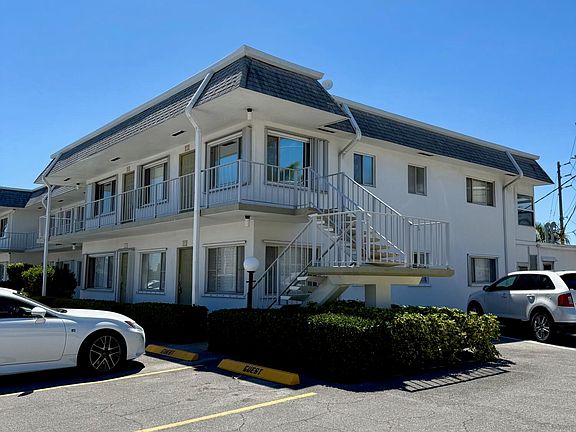 2nd image of 3160 Lake Osborne Drive #212